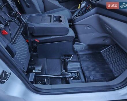 Білий Форд Транзит Коннект, об'ємом двигуна 1.5 л та пробігом 219 тис. км за 13900 $, фото 33 на Automoto.ua