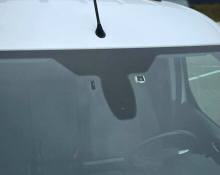 Білий Форд Транзит Коннект, об'ємом двигуна 1.5 л та пробігом 184 тис. км за 16500 $, фото 14 на Automoto.ua