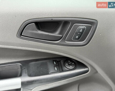 Білий Форд Транзит Коннект, об'ємом двигуна 1.5 л та пробігом 215 тис. км за 13800 $, фото 29 на Automoto.ua