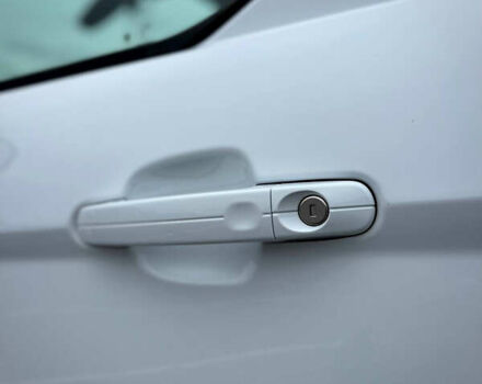 Білий Форд Транзит Коннект, об'ємом двигуна 1.5 л та пробігом 184 тис. км за 16500 $, фото 15 на Automoto.ua