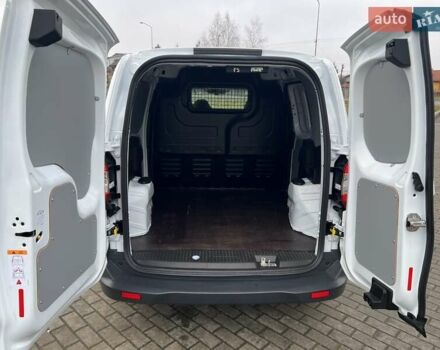 Белый Форд Транзит Коннект, объемом двигателя 0 л и пробегом 148 тыс. км за 9999 $, фото 8 на Automoto.ua