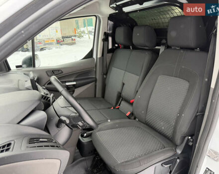 Білий Форд Транзит Коннект, об'ємом двигуна 1.5 л та пробігом 215 тис. км за 13800 $, фото 28 на Automoto.ua