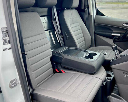 Білий Форд Транзит Коннект, об'ємом двигуна 1.5 л та пробігом 184 тис. км за 16500 $, фото 20 на Automoto.ua