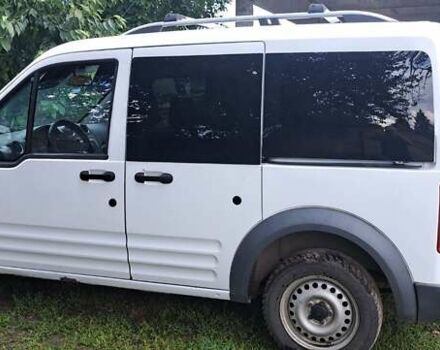 Белый Форд Транзит Коннект, объемом двигателя 1.75 л и пробегом 231 тыс. км за 4900 $, фото 2 на Automoto.ua