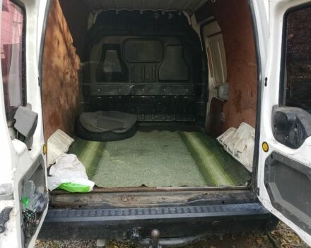 Форд Транзит Коннект 2002 в Мукачеве на Automoto.ua Белый Форд Транзит Коннект, объемом двигателя 1.8 л и пробегом 350 тыс. км за 3333 $, фото 3 на Automoto.ua