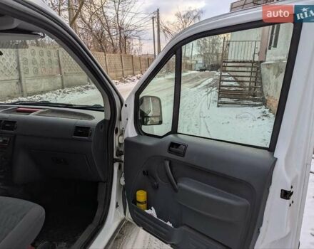 Білий Форд Транзит Коннект, об'ємом двигуна 1.8 л та пробігом 230 тис. км за 4100 $, фото 4 на Automoto.ua