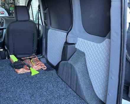 Білий Форд Транзит Коннект, об'ємом двигуна 1.6 л та пробігом 156 тис. км за 9999 $, фото 19 на Automoto.ua
