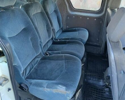 Білий Форд Транзит Коннект, об'ємом двигуна 1.8 л та пробігом 303 тис. км за 2750 $, фото 14 на Automoto.ua