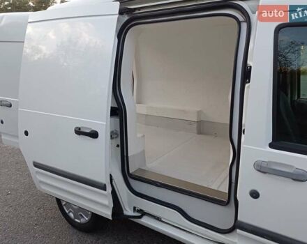 Форд Транзит Коннект 2002 в Ковель на Automoto.ua Белый Форд Транзит Коннект, объемом двигателя 1.8 л и пробегом 128 тыс. км за 4950 $, фото 17 на Automoto.ua