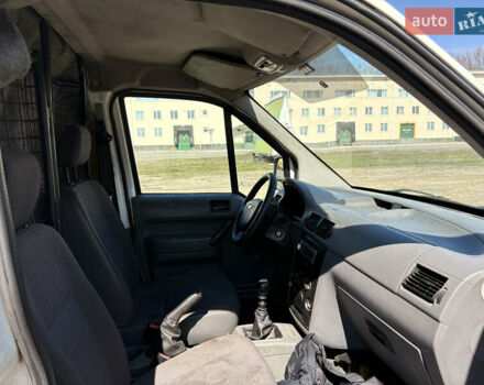 Белый Форд Транзит Коннект, объемом двигателя 1.8 л и пробегом 364 тыс. км за 3000 $, фото 8 на Automoto.ua