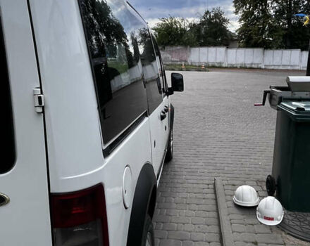 Білий Форд Транзит Коннект, об'ємом двигуна 1.8 л та пробігом 250 тис. км за 4400 $, фото 10 на Automoto.ua