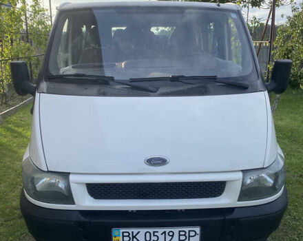 Белый Форд Транзит Коннект, объемом двигателя 2 л и пробегом 320 тыс. км за 4900 $, фото 2 на Automoto.ua