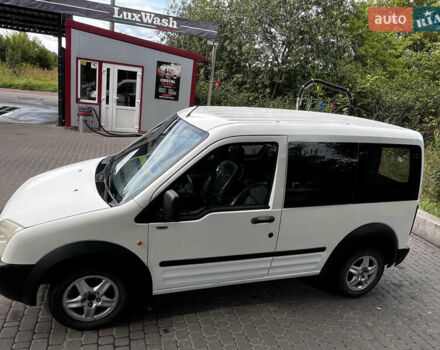 Білий Форд Транзит Коннект, об'ємом двигуна 1.8 л та пробігом 250 тис. км за 4400 $, фото 7 на Automoto.ua