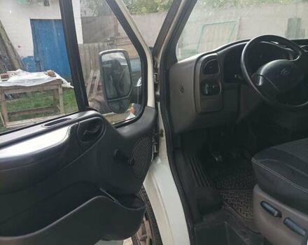 Белый Форд Транзит Коннект, объемом двигателя 2 л и пробегом 349 тыс. км за 4000 $, фото 6 на Automoto.ua