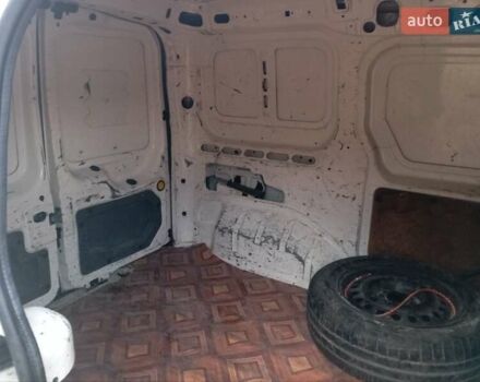 Белый Форд Транзит Коннект, объемом двигателя 1.8 л и пробегом 100 тыс. км за 2700 $, фото 5 на Automoto.ua