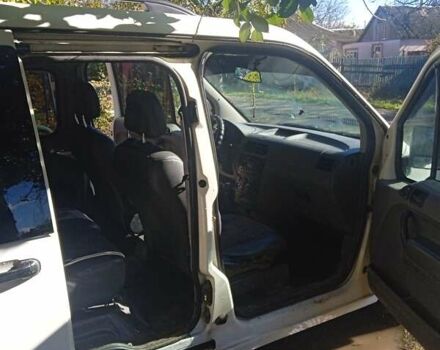 Форд Транзит Коннект 2003 в Снигиревке на Automoto.ua Белый Форд Транзит Коннект, объемом двигателя 1.8 л и пробегом 620 тыс. км за 3500 $, фото 32 на Automoto.ua