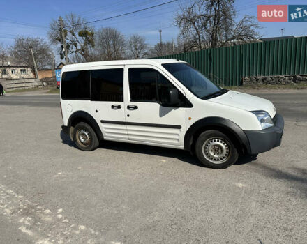 Белый Форд Транзит Коннект, объемом двигателя 1.8 л и пробегом 380 тыс. км за 2600 $, фото 1 на Automoto.ua
