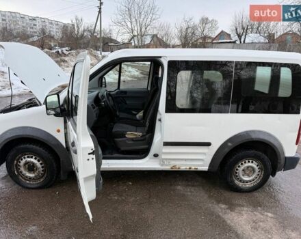 Белый Форд Транзит Коннект, объемом двигателя 0 л и пробегом 305 тыс. км за 3600 $, фото 1 на Automoto.ua