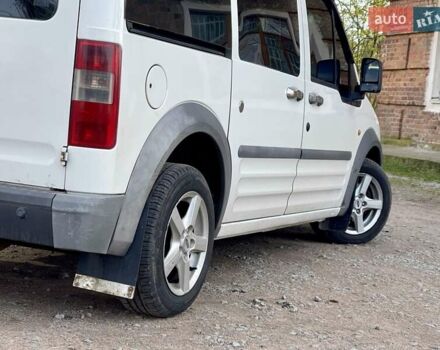 Белый Форд Транзит Коннект, объемом двигателя 1.75 л и пробегом 380 тыс. км за 4500 $, фото 37 на Automoto.ua