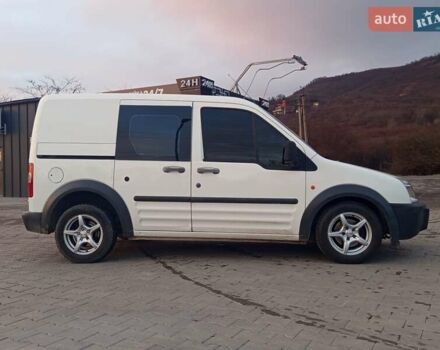 Белый Форд Транзит Коннект, объемом двигателя 0 л и пробегом 390 тыс. км за 3999 $, фото 3 на Automoto.ua