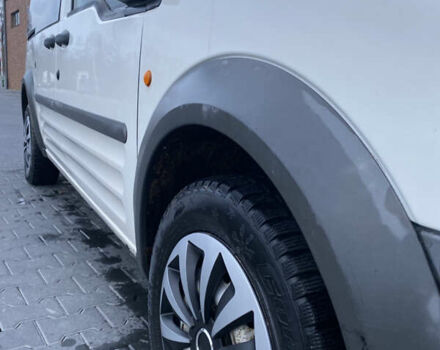 Белый Форд Транзит Коннект, объемом двигателя 1.8 л и пробегом 230 тыс. км за 3450 $, фото 9 на Automoto.ua