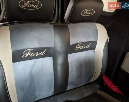 Белый Форд Транзит Коннект, объемом двигателя 1.8 л и пробегом 286 тыс. км за 3800 $, фото 10 на Automoto.ua