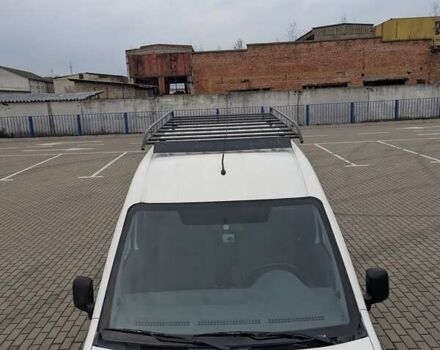 Белый Форд Транзит Коннект, объемом двигателя 1.8 л и пробегом 316 тыс. км за 4700 $, фото 18 на Automoto.ua