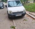 Белый Форд Транзит Коннект, объемом двигателя 1.8 л и пробегом 462 тыс. км за 6200 $, фото 3 на Automoto.ua