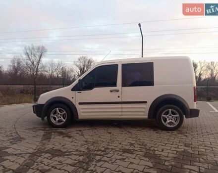 Белый Форд Транзит Коннект, объемом двигателя 0 л и пробегом 390 тыс. км за 3999 $, фото 2 на Automoto.ua