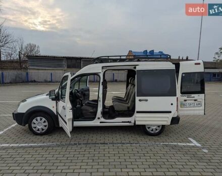 Белый Форд Транзит Коннект, объемом двигателя 1.8 л и пробегом 316 тыс. км за 4700 $, фото 16 на Automoto.ua