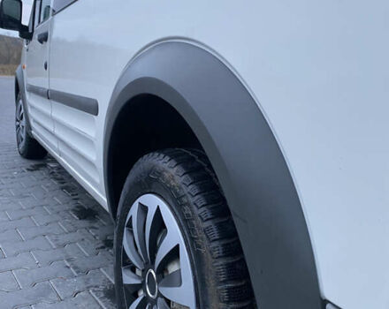 Білий Форд Транзит Коннект, об'ємом двигуна 1.75 л та пробігом 310 тис. км за 3750 $, фото 2 на Automoto.ua