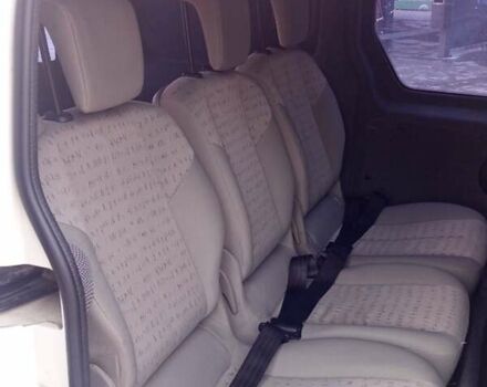 Белый Форд Транзит Коннект, объемом двигателя 0 л и пробегом 390 тыс. км за 3999 $, фото 9 на Automoto.ua