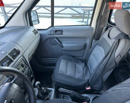 Білий Форд Транзит Коннект, об'ємом двигуна 1.75 л та пробігом 236 тис. км за 4600 $, фото 10 на Automoto.ua