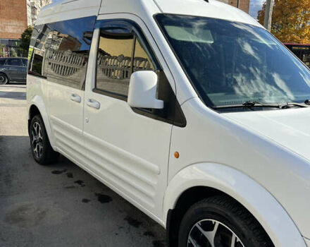 Белый Форд Транзит Коннект, объемом двигателя 1.75 л и пробегом 224 тыс. км за 5200 $, фото 4 на Automoto.ua