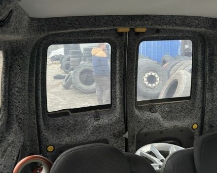 Білий Форд Транзит Коннект, об'ємом двигуна 1.8 л та пробігом 344 тис. км за 4600 $, фото 7 на Automoto.ua