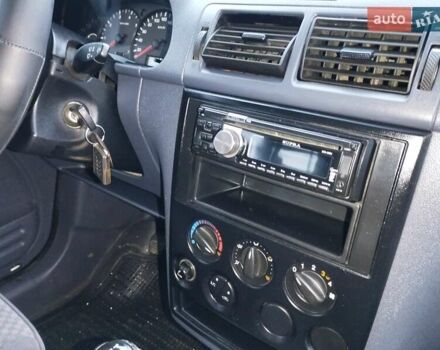 Белый Форд Транзит Коннект, объемом двигателя 1.75 л и пробегом 350 тыс. км за 4950 $, фото 18 на Automoto.ua