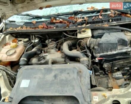 Білий Форд Транзит Коннект, об'ємом двигуна 1.75 л та пробігом 280 тис. км за 2300 $, фото 9 на Automoto.ua