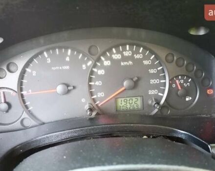 Белый Форд Транзит Коннект, объемом двигателя 1.8 л и пробегом 306 тыс. км за 4200 $, фото 6 на Automoto.ua