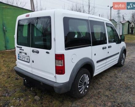 Белый Форд Транзит Коннект, объемом двигателя 1.75 л и пробегом 350 тыс. км за 4950 $, фото 23 на Automoto.ua