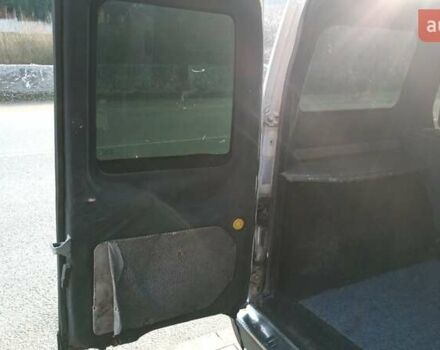 Белый Форд Транзит Коннект, объемом двигателя 1.8 л и пробегом 306 тыс. км за 4200 $, фото 18 на Automoto.ua