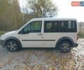 Форд Транзит Коннект 2006 у Коростене на Automoto.ua Білий Форд Транзит Коннект, об'ємом двигуна 1.8 л та пробігом 318 тис. км за 6300 $, фото 4 на Automoto.ua