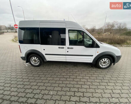 Белый Форд Транзит Коннект, объемом двигателя 1.8 л и пробегом 300 тыс. км за 4200 $, фото 3 на Automoto.ua