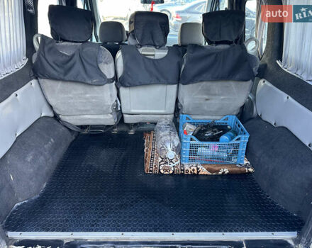 Білий Форд Транзит Коннект, об'ємом двигуна 1.75 л та пробігом 236 тис. км за 4600 $, фото 24 на Automoto.ua