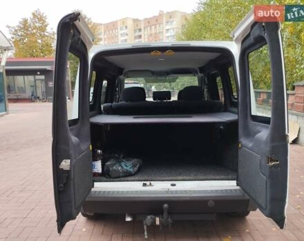 Білий Форд Транзит Коннект, об'ємом двигуна 1.75 л та пробігом 350 тис. км за 4999 $, фото 12 на Automoto.ua