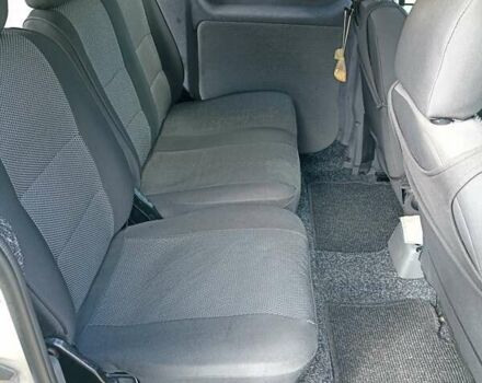 Форд Транзит Коннект 2006 у Коростене на Automoto.ua Білий Форд Транзит Коннект, об'ємом двигуна 1.8 л та пробігом 318 тис. км за 6300 $, фото 16 на Automoto.ua