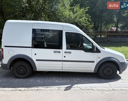 Білий Форд Транзит Коннект, об'ємом двигуна 1.8 л та пробігом 310 тис. км за 4500 $, фото 3 на Automoto.ua