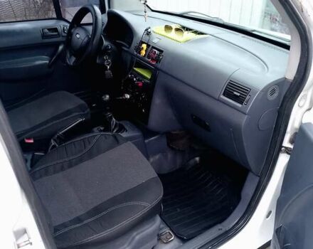 Білий Форд Транзит Коннект, об'ємом двигуна 1.75 л та пробігом 295 тис. км за 4100 $, фото 4 на Automoto.ua