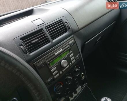 Белый Форд Транзит Коннект, объемом двигателя 1.75 л и пробегом 400 тыс. км за 4100 $, фото 8 на Automoto.ua