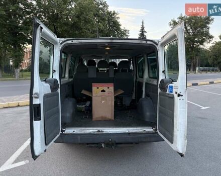 Белый Форд Транзит Коннект, объемом двигателя 2.2 л и пробегом 450 тыс. км за 4900 $, фото 5 на Automoto.ua