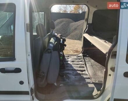 Белый Форд Транзит Коннект, объемом двигателя 1.8 л и пробегом 260 тыс. км за 4800 $, фото 14 на Automoto.ua